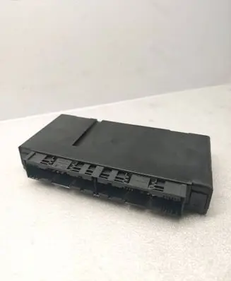 BMW 5 E60 E61 Gateway control module 9186170 239943 84122