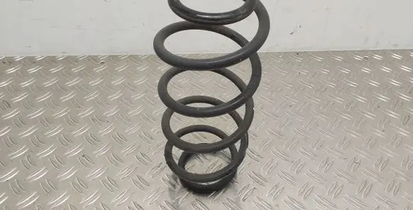 Toyota Yaris Rear coil spring