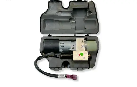 Mercedes-Benz GL X164 Tailgate hydraulic pump motor A2518000035 A1647420029
