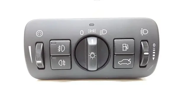 Volvo V70 Light switch 30739415