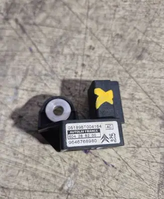 Peugeot 307 Airbag deployment crash/impact sensor 9646768980 05189BT004164
