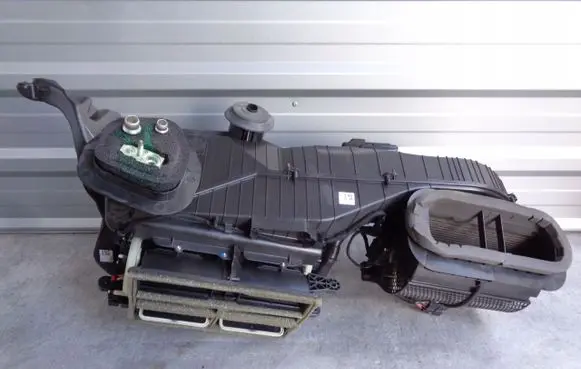 Jeep Grand Cherokee (WJ) Interior heater climate box assembly 