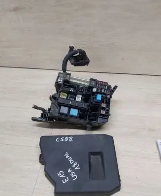Toyota Corolla E140 E150 Fuse box set