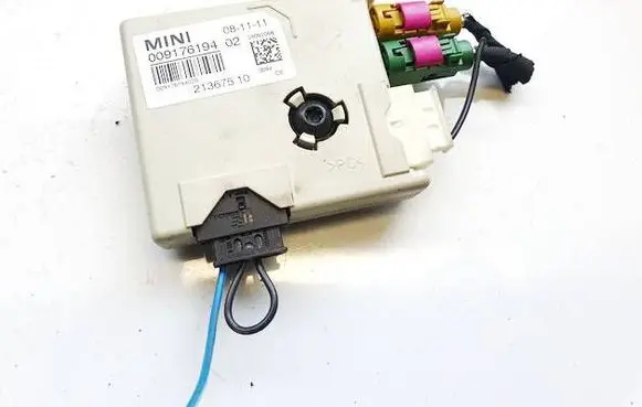 Antenna control unit