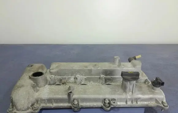 Mazda 6 Rocker cam cover 