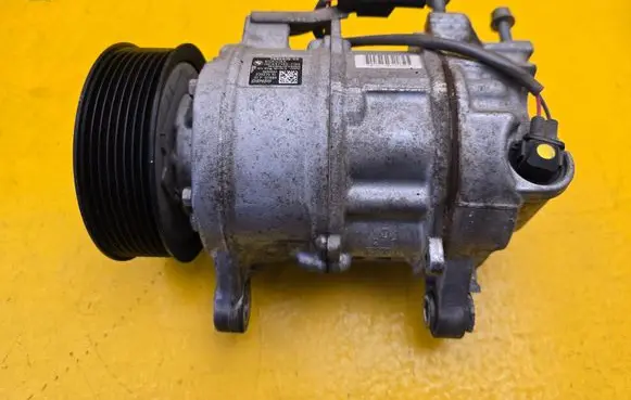 BMW 3 G20 G21 Air conditioning (A/C) compressor (pump) 7948805