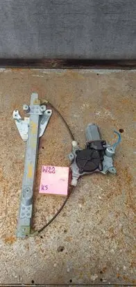 Nissan Primera Rear door window regulator with motor 400881T 400881