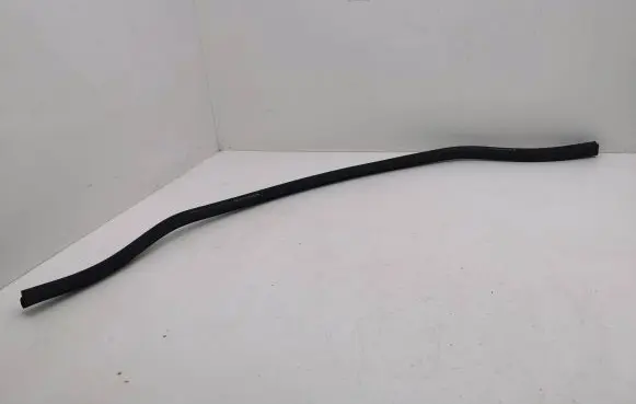 Audi Q2 - Engine compartment rubber 8V0823723