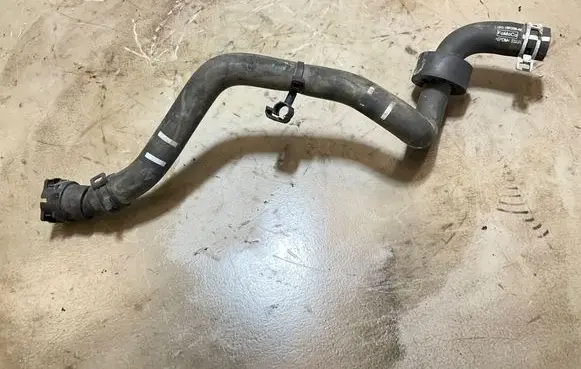 Ford Fiesta Engine coolant pipe/hose L1BG18K580AE