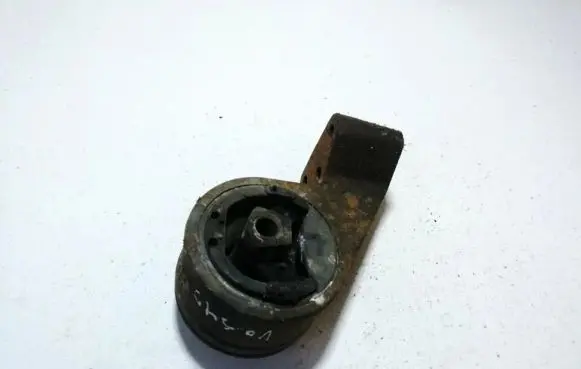 Volvo S40, V40 Engine mount bracket 30802143 4618020