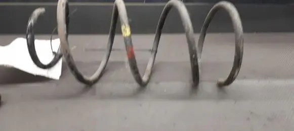 Alfa Romeo 147 Rear coil spring