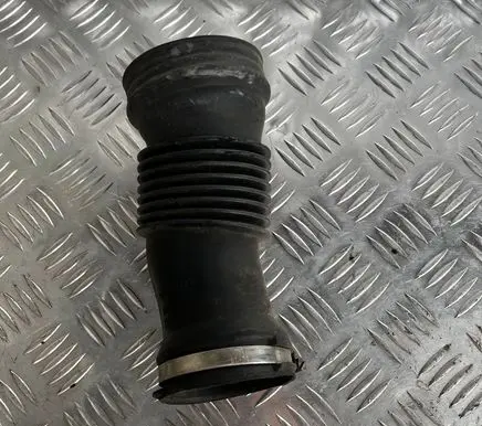 Volvo XC70 Air intake hose/pipe 30769233