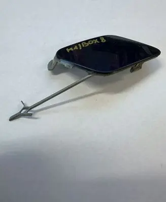 Audi A3 8Y Front tow hook cap/cover 8Y0807241