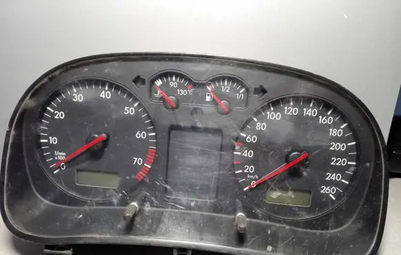 Volkswagen Golf IV Speedometer (instrument cluster) 1J0919880B 0263604023
