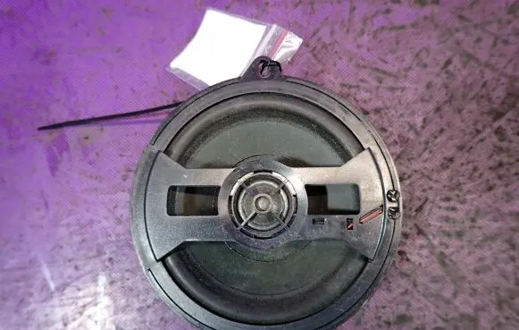 Renault Modus Front door speaker 8200110683