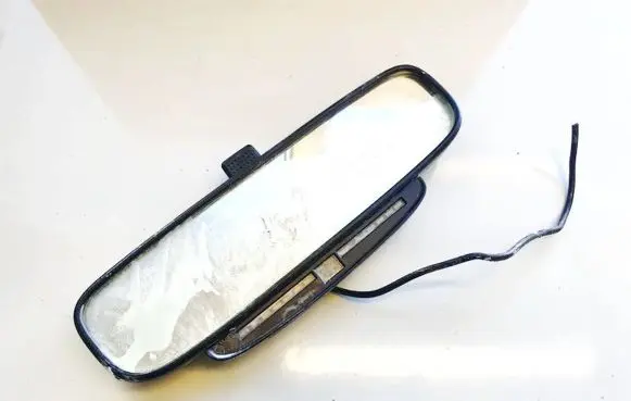 Mitsubishi Grandis Rear view mirror (interior) e4012197