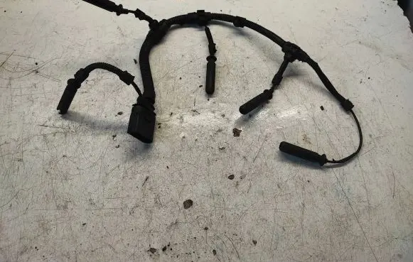 Volkswagen Transporter - Caravelle T5 Glow plug wires 07Z971782