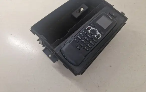 Audi A8 S8 D4 4H Phone 4H0863075L
