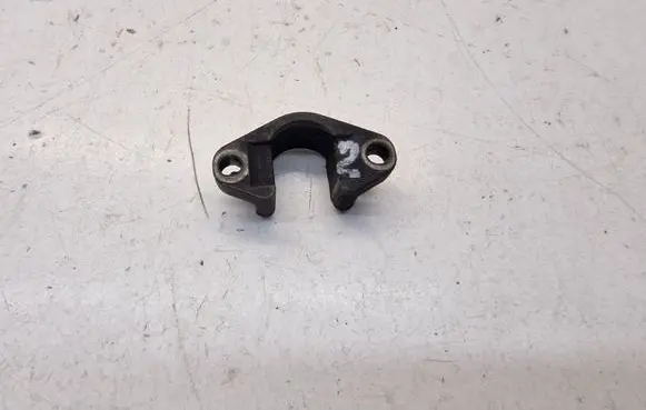 BMW 5 E39 Fuel Injector clamp holder