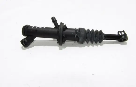 Renault Megane II Clutch master cylinder 8200151770