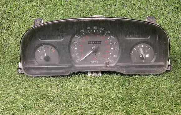 Ford Transit Speedometer (instrument cluster) 98VP10C956EB