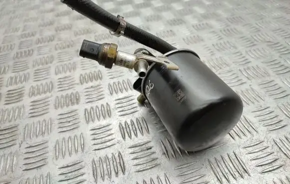 Mercedes-Benz A W176 Fuel filter A6450700081