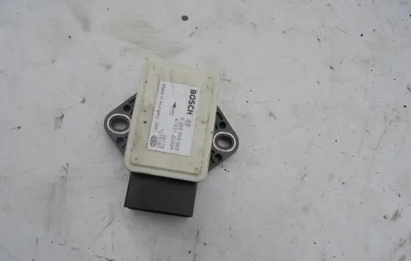 Volkswagen Polo III 6N 6N2 6NF ESP acceleration yaw rate sensor