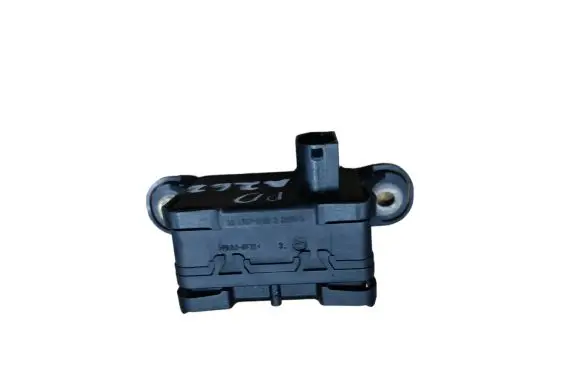 Mercedes-Benz R W251 ESP acceleration yaw rate sensor A0045423918