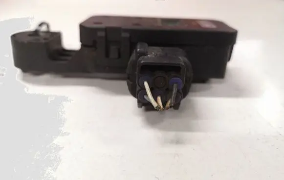 Jaguar XF Exhaust pressure sensor 0136500010