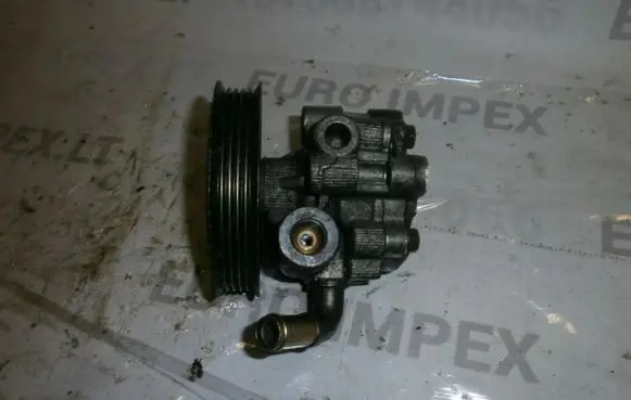 Mazda 626 Power steering pump
