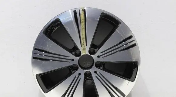 Mercedes-Benz EQA R18 alloy rim A2434010100