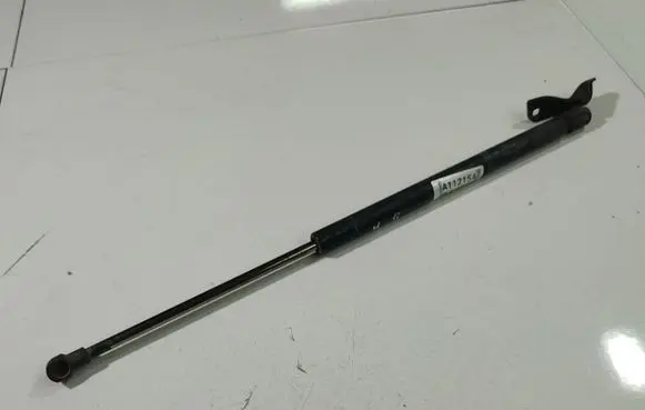 Toyota Corolla E120 E130 Tailgate/trunk strut/damper 