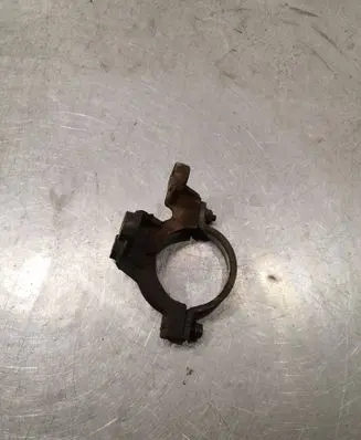 Ford Focus Driveshaft support bearing bracket AV613K305CA