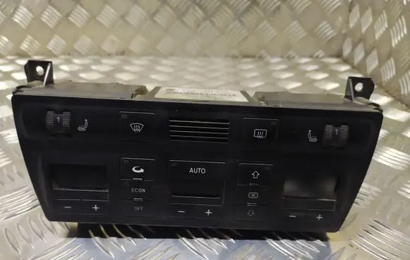 Audi A6 S6 C5 4B Climate control unit 5HB00760418 4B0820043J