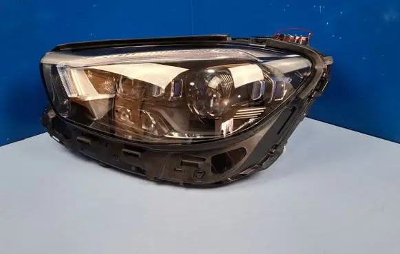 Mercedes-Benz E W213 Headlight/headlamp A2139067510 1EX2578