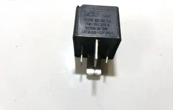 Volkswagen Sharan Other relay 95vw10k705ca 95vw-10k705-ca