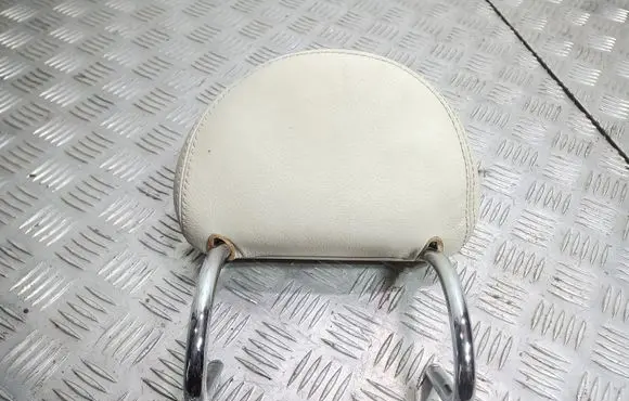 Mercedes-Benz E W211 Rear seat headrest 