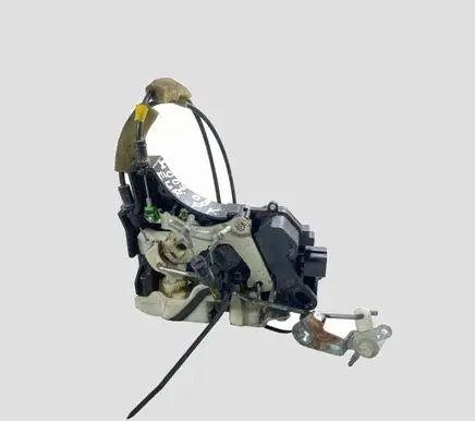 Peugeot 4007 Front door lock