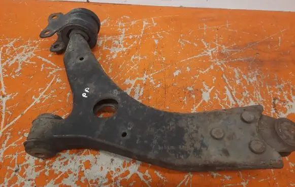 Ford Focus C-MAX Front control arm