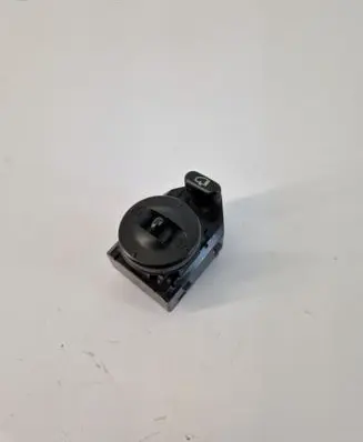 KIA Sorento Wing mirror switch