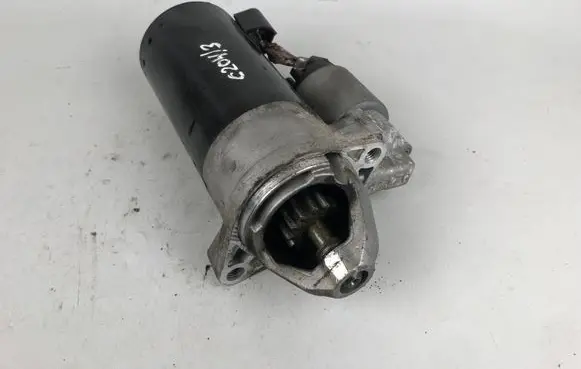 Mercedes-Benz C W204 Starter motor A6519064300 0001139085