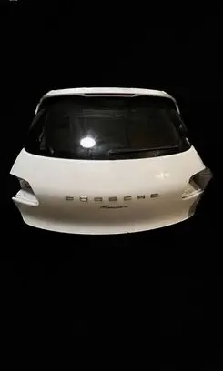 Porsche Macan (95B) Tailgate/trunk/boot lid