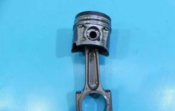 Ford Mondeo MK IV Piston 085190 IMPRK1287550