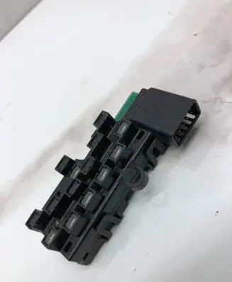 Volkswagen PASSAT B6 Steering angle sensor 3C0959654 037100TD