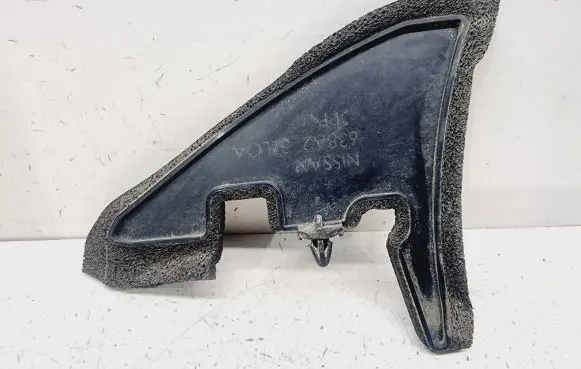Nissan Pulsar Fender foam support/seal 638A23ZL0A
