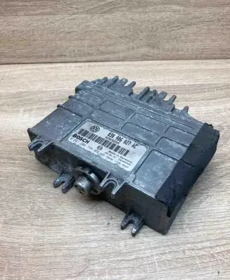 Volkswagen Polo III 6N 6N2 6NF Engine control unit/module ECU 030906027AC 0261204794