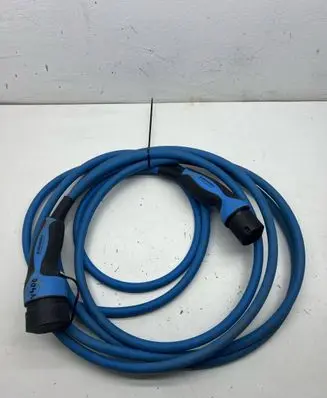 Tesla Model Y Electric car charging cable EL1505712 MENNEKES 36247