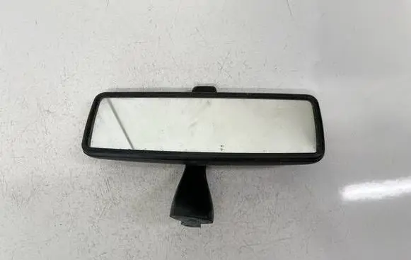 Volkswagen Golf III Rear view mirror (interior) 1H0857511 E10210108