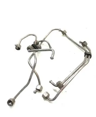 Audi 100 S4 C4 Fuel injector supply line/pipe 