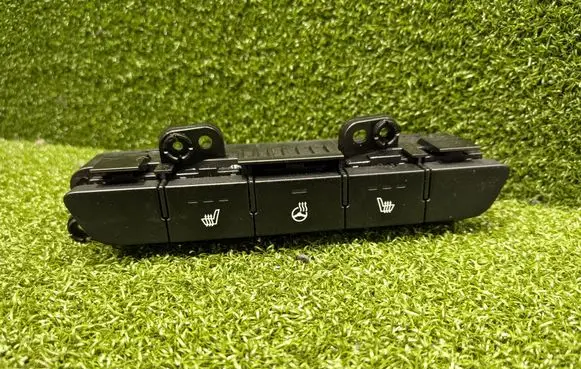 KIA Sportage Other switches/knobs/shifts 93320P1100